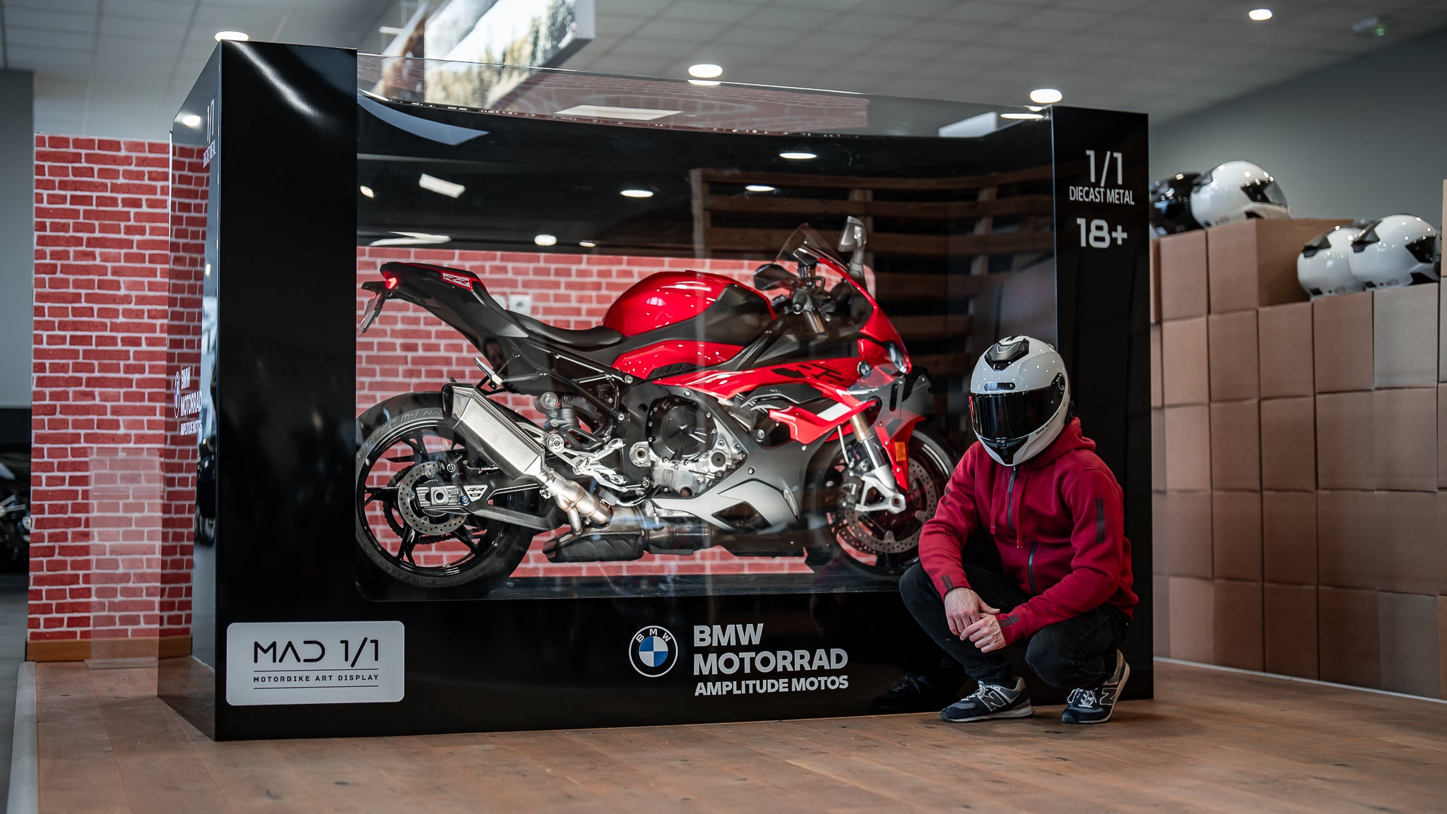 Boite moto géante 1/1 BMW