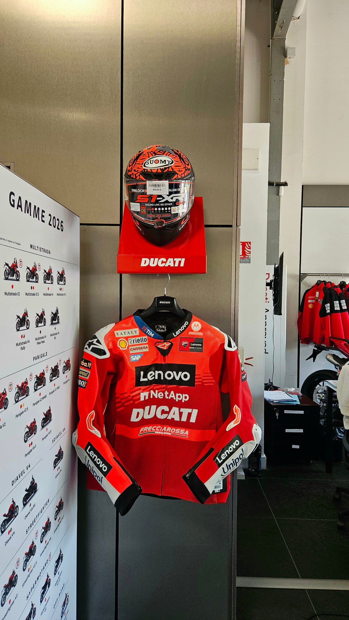 Vestiaire motard ducati